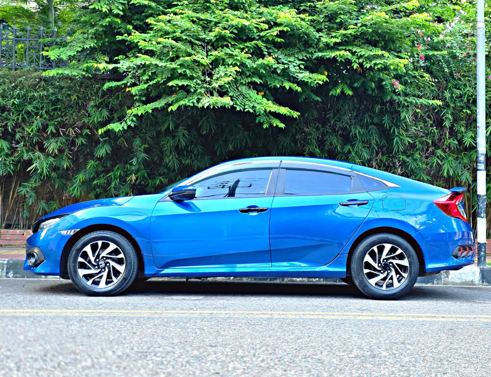 HONDA CIVIC