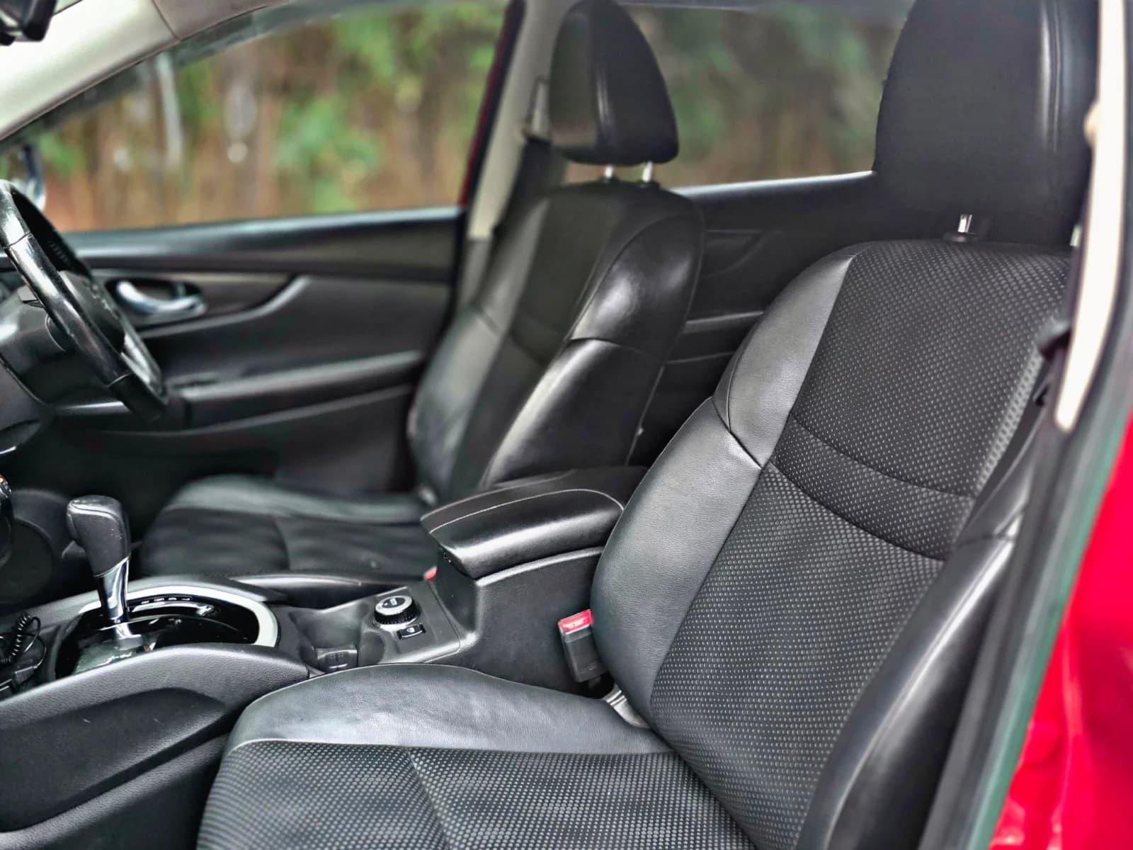 NISSAN XTRAIL